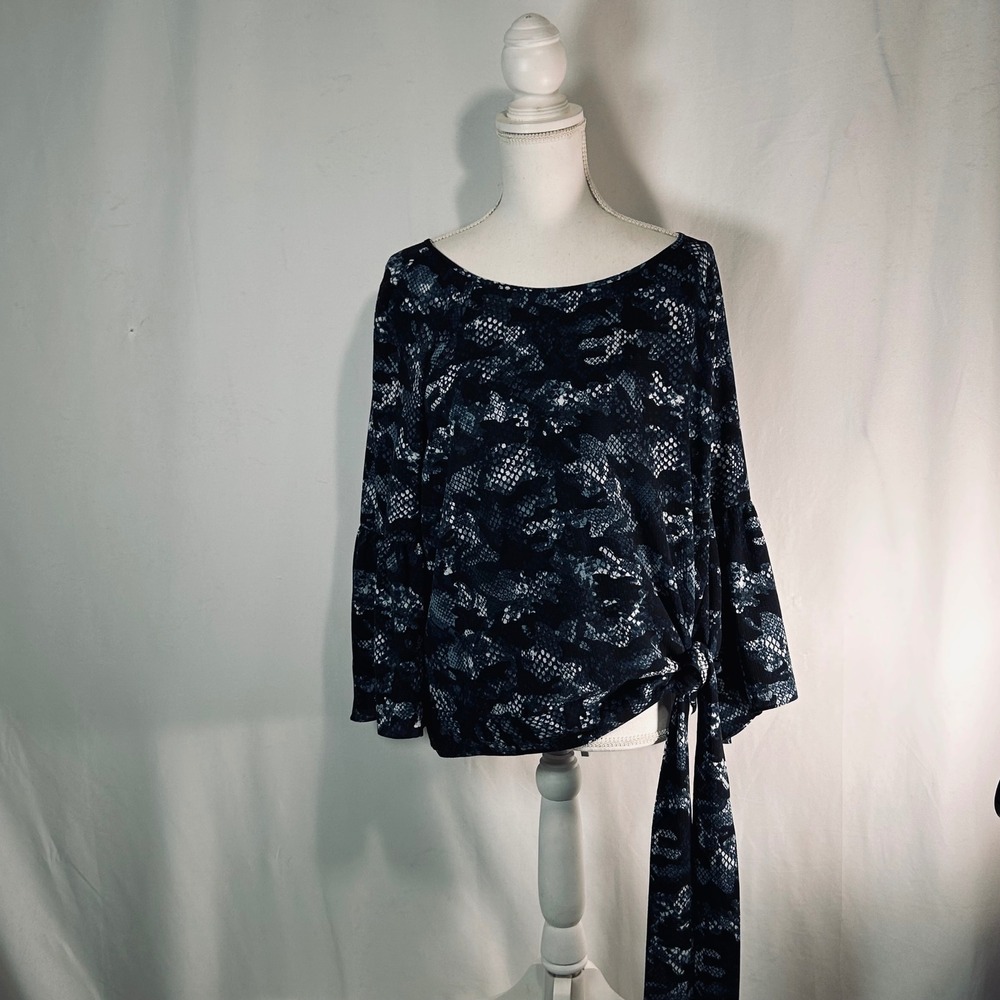 Michael‎ Michael Kors Blue Snakeskin Print Bell Sleeve Side Tie Blouse Large